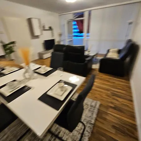 Cuss Luxury - City, Balkon, Sauna & Pool Apartmán Mülheim an der Ruhr