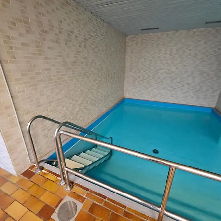 Cuss Luxury - City, Balkon, Sauna & Pool Apartmán